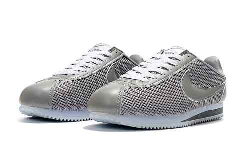 nike cortez 28